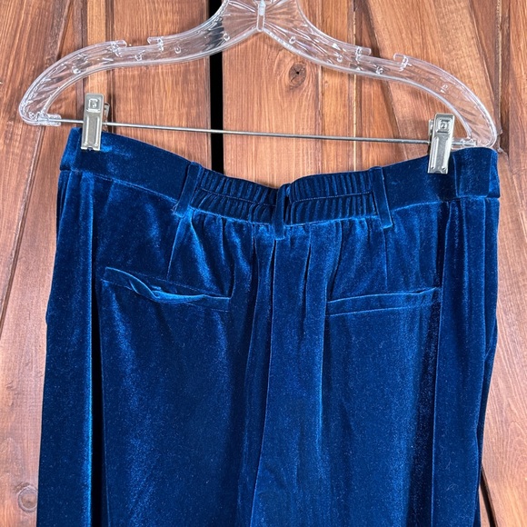 Skies Are Blue Velvet Trousers in Deep Blue - Picture 5 of 6